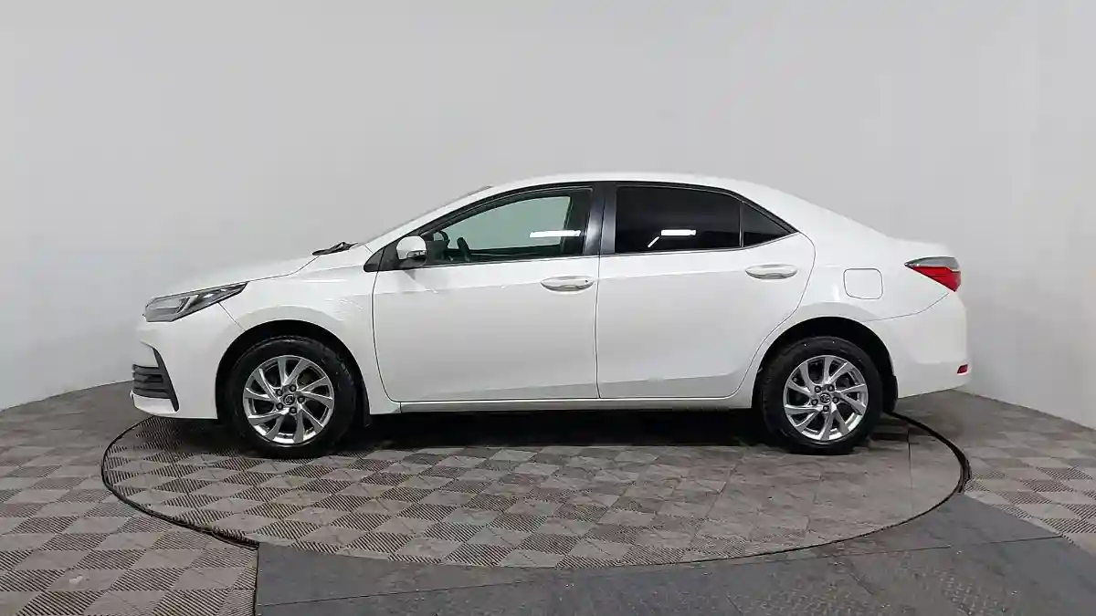 Toyota Corolla 2016 года за 6 790 000 тг. в Астана