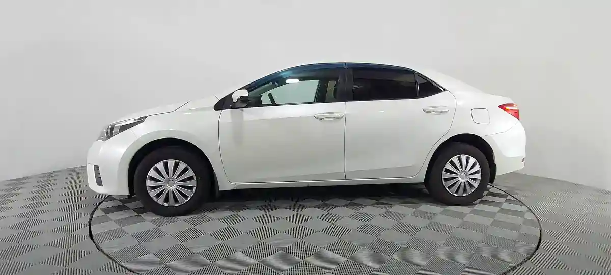 Toyota Corolla 2014 года за 6 299 000 тг. в Атырау