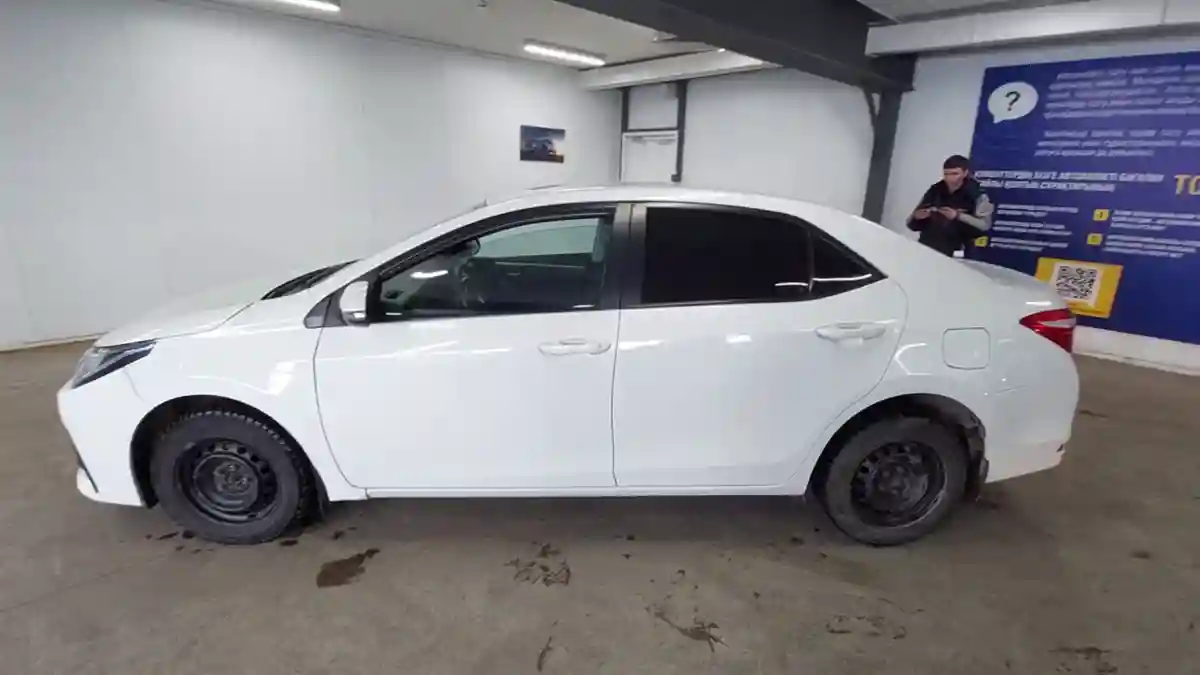 Toyota Corolla 2018 года за 7 500 000 тг. в Астана