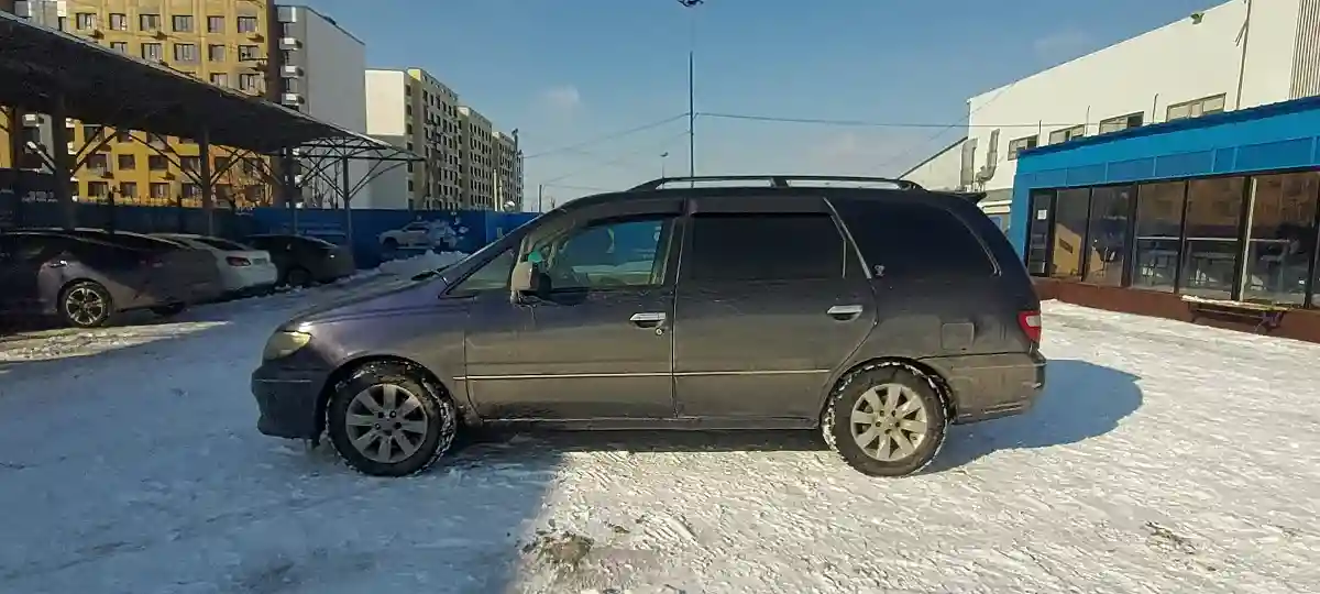 Nissan Presage 1999 года за 2 500 000 тг. в Алматы