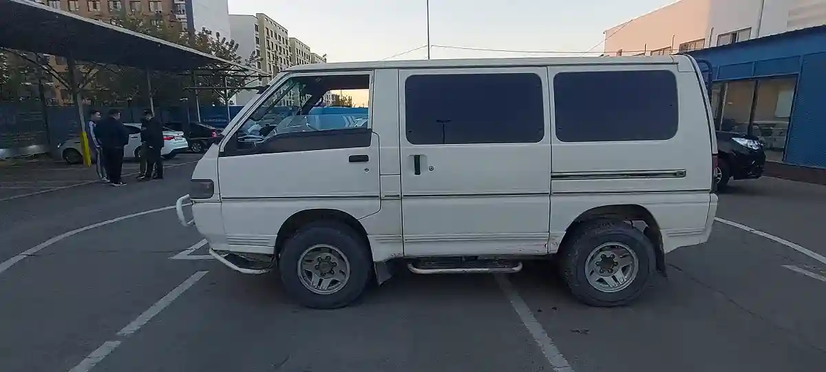 Mitsubishi Delica 1995 года за 2 000 000 тг. в Алматы