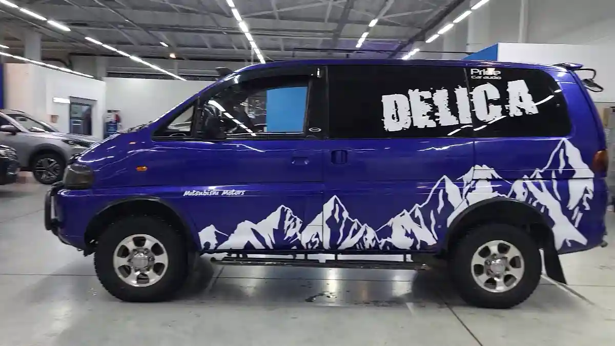 Mitsubishi Delica 1995 года за 3 590 000 тг. в Усть-Каменогорск
