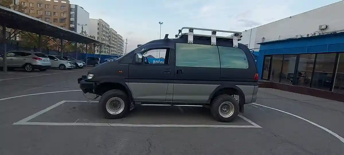 Mitsubishi Delica 1998 года за 5 500 000 тг. в Алматы