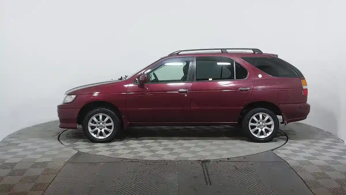 Nissan R'nessa 1998 года за 2 690 000 тг. в Астана