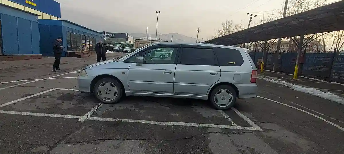 Honda Odyssey 2000 года за 3 000 000 тг. в Алматы