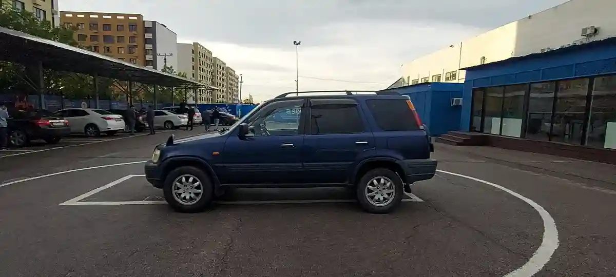 Honda CR-V 1995 года за 2 700 000 тг. в Алматы