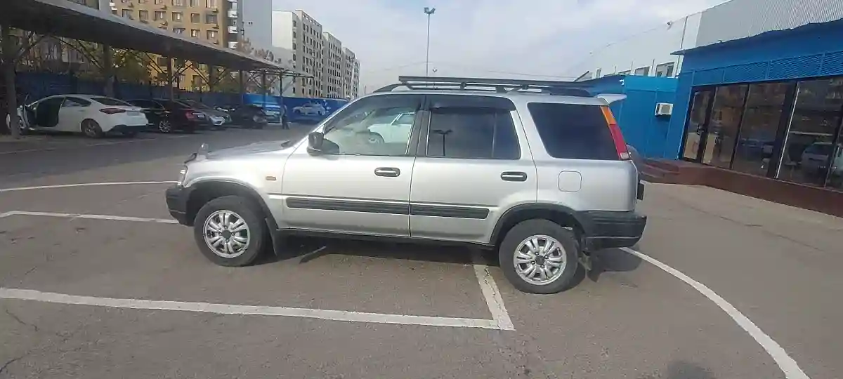 Honda CR-V 1996 года за 3 000 000 тг. в Алматы