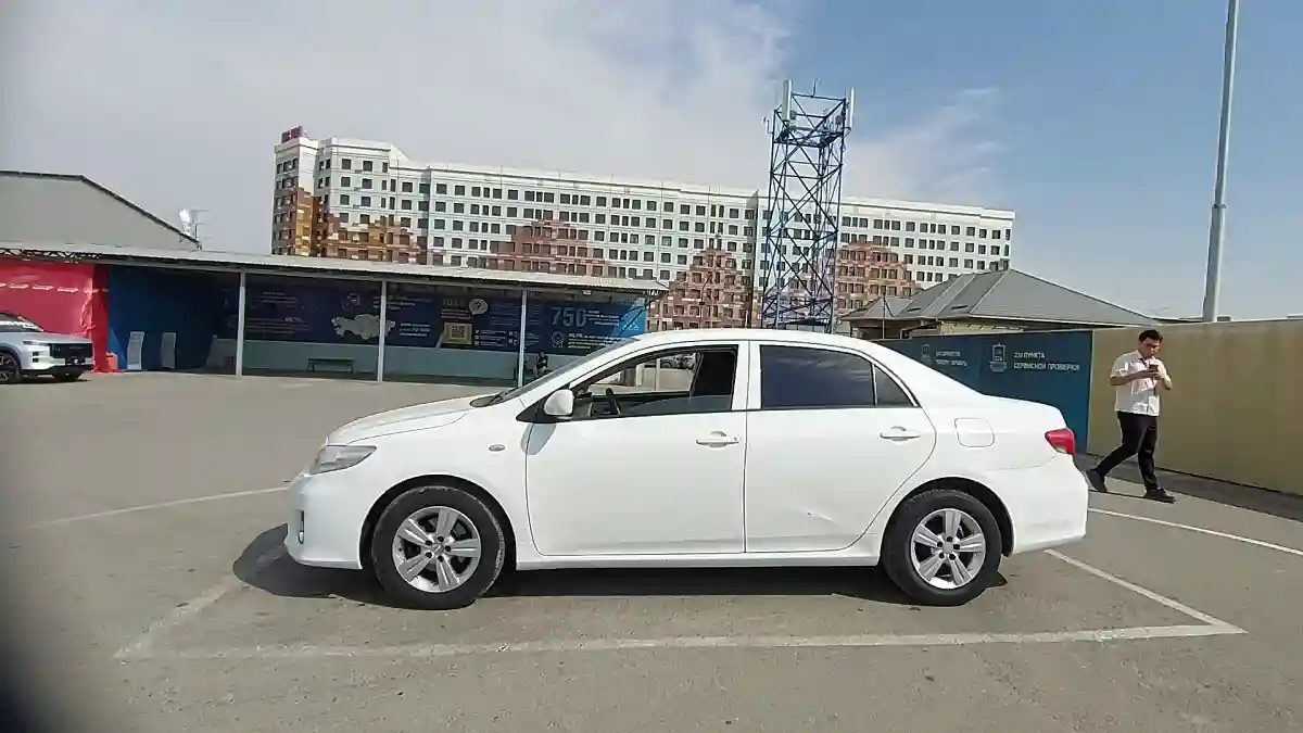 Toyota Corolla 2013 года за 6 000 000 тг. в Шымкент