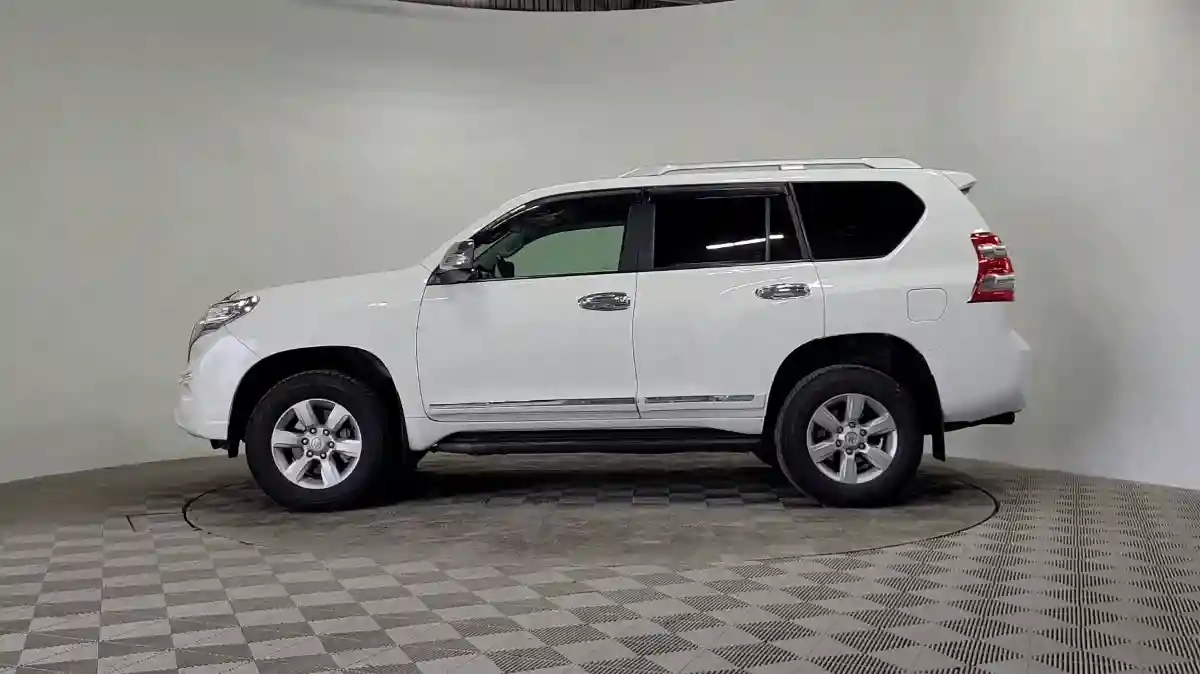 Toyota Land Cruiser Prado 2015 года за 18 000 000 тг. в Алматы