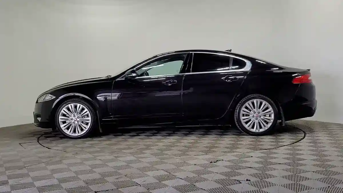 Jaguar XF 2013 года за 7 890 000 тг. в Алматы