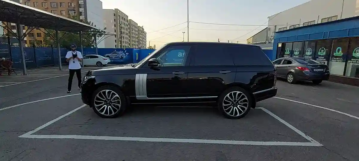 Land Rover Range Rover 2014 года за 30 000 000 тг. в Алматы