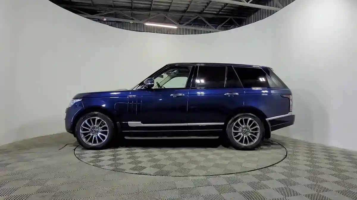 Land Rover Range Rover 2015 года за 26 000 000 тг. в Алматы