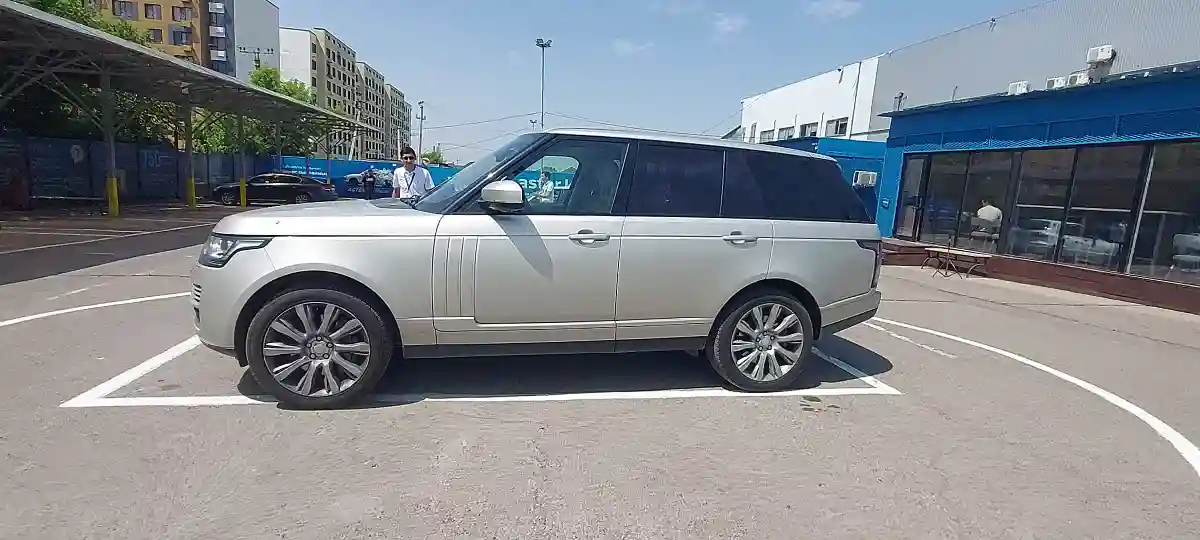 Land Rover Range Rover 2013 года за 20 000 000 тг. в Алматы