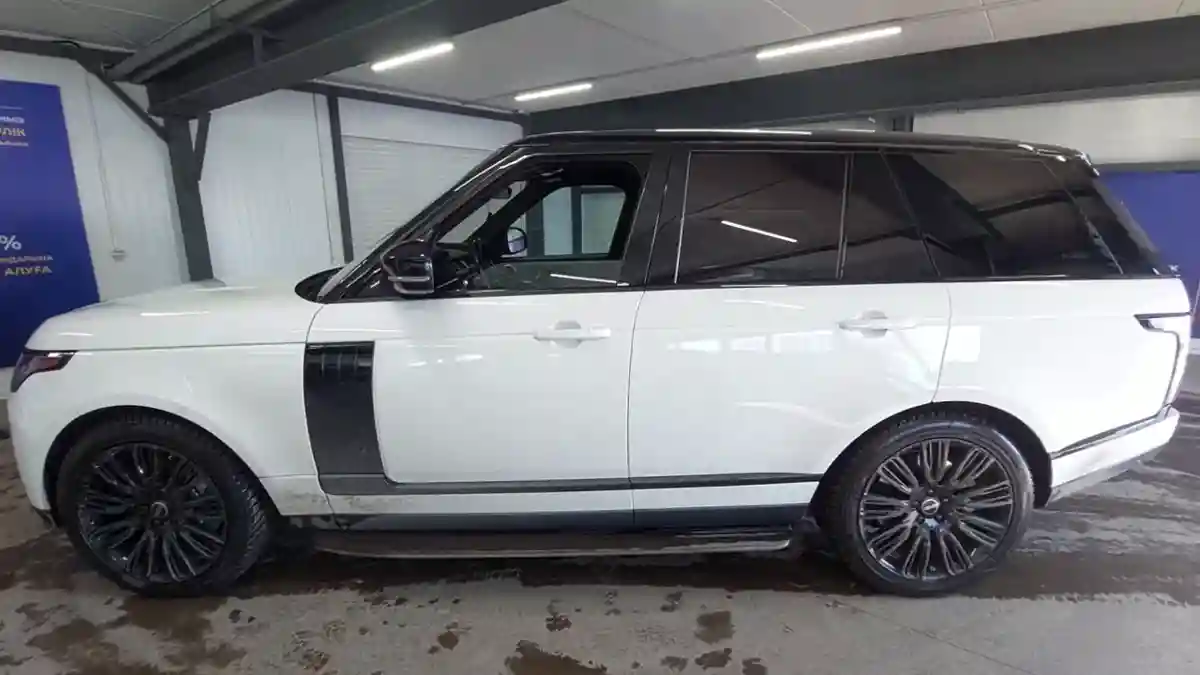 Land Rover Range Rover 2021 года за 65 000 000 тг. в Астана