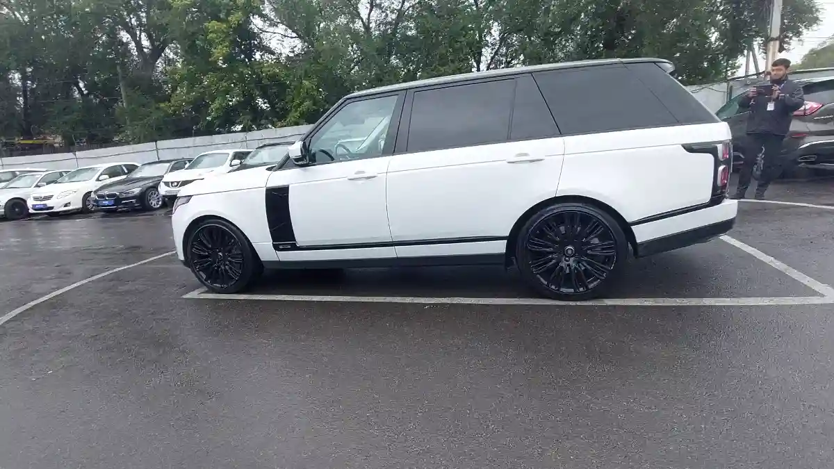 Land Rover Range Rover 2019 года за 65 000 000 тг. в Алматы