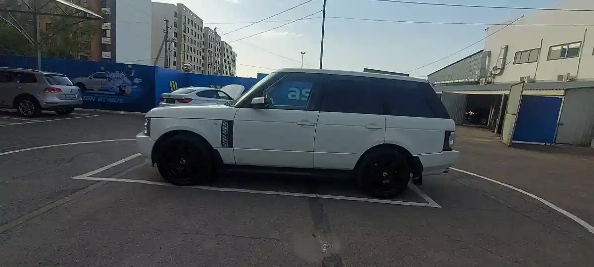 Land Rover Range Rover 2005 года за 7 500 000 тг. в Алматы