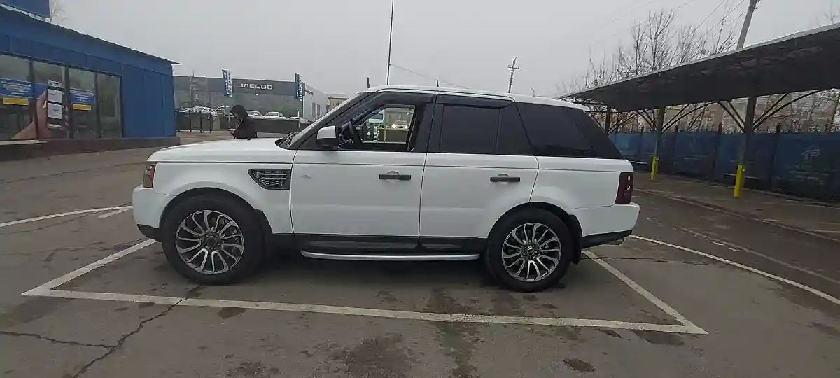 Land Rover Range Rover Sport 2011 года за 9 500 000 тг. в Алматы