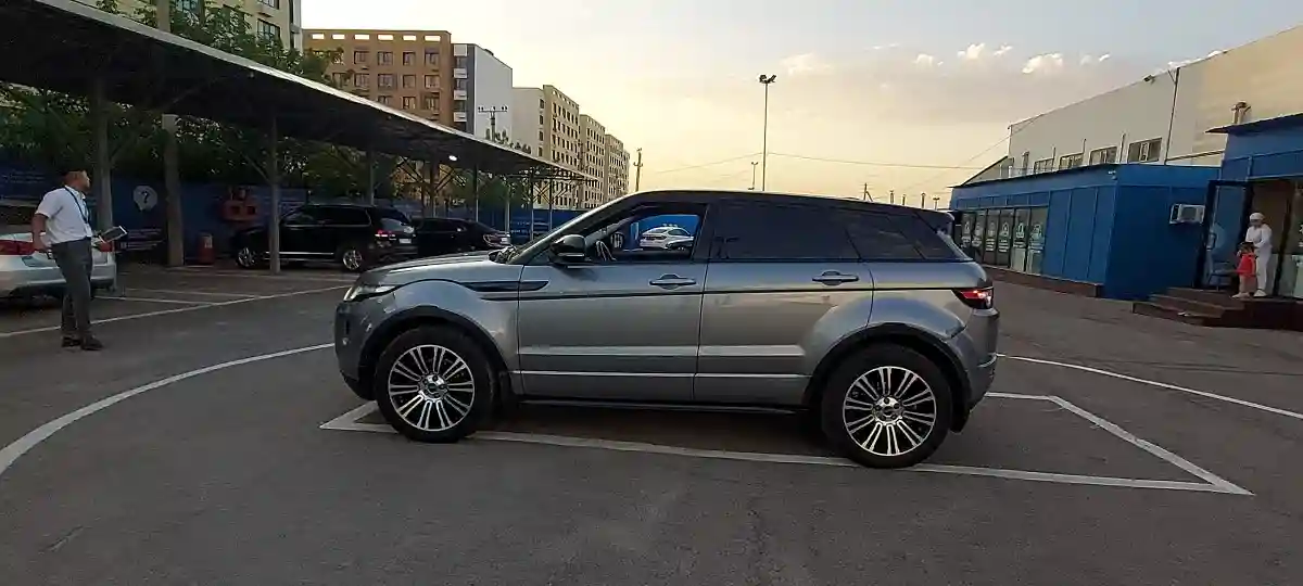 Land Rover Range Rover Evoque 2012 года за 11 000 000 тг. в Алматы