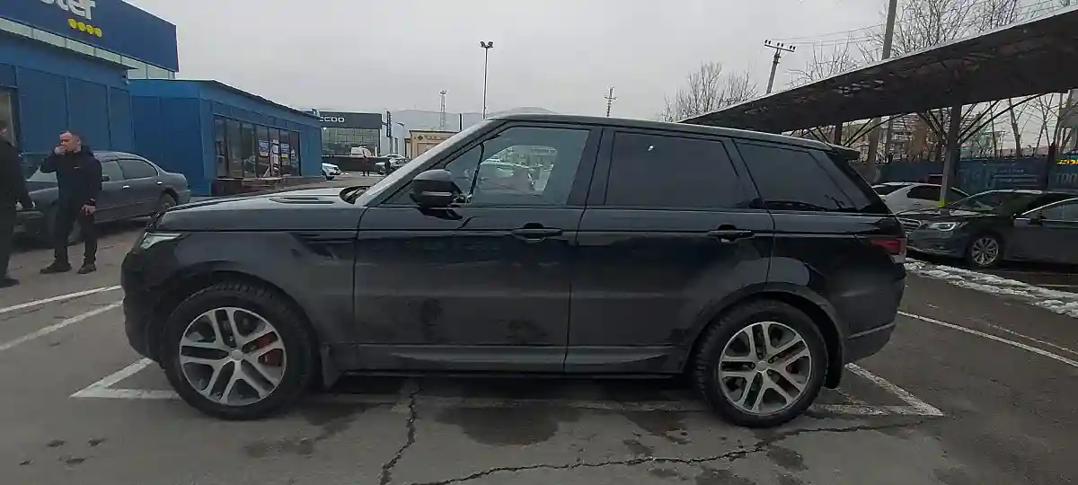 Land Rover Range Rover Sport 2016 года за 26 000 000 тг. в Алматы