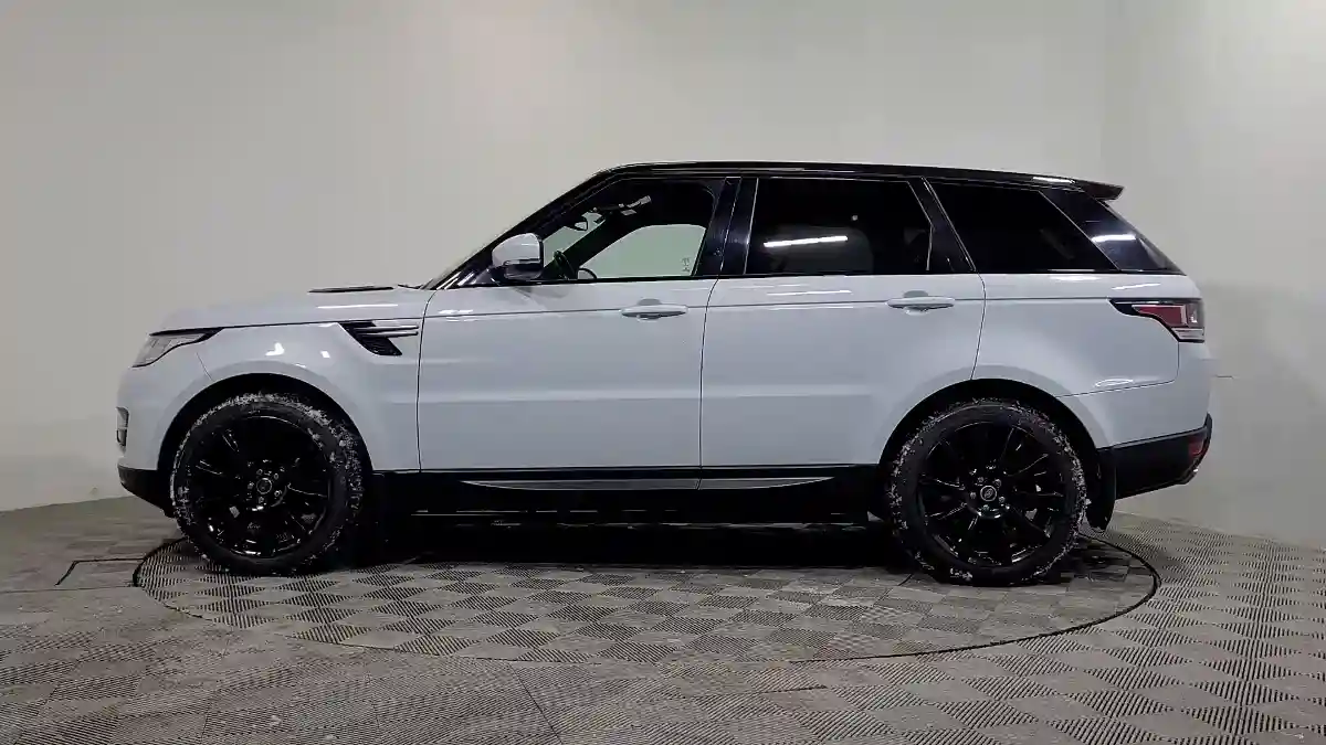 Land Rover Range Rover Sport 2015 года за 23 400 000 тг. в Алматы