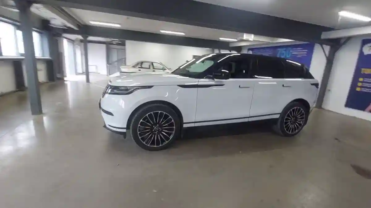 Land Rover Range Rover Velar 2017 года за 22 000 000 тг. в Астана