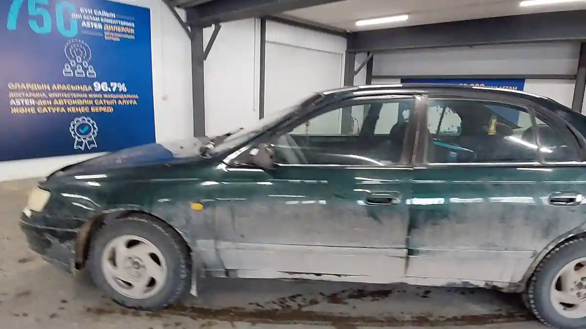 Toyota Carina 1993 года за 1 000 000 тг. в Астана