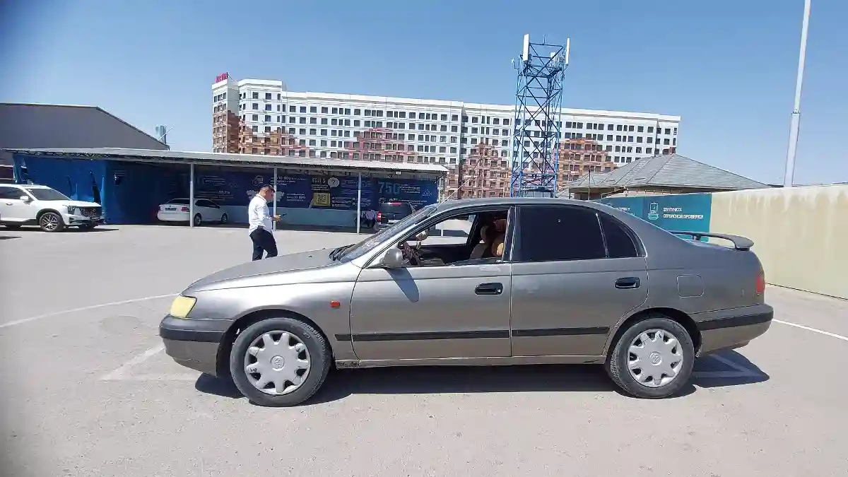 Toyota Carina E 1995 года за 1 500 000 тг. в Шымкент