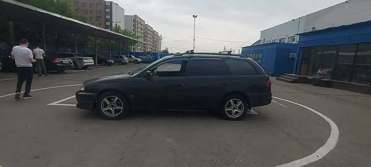 Toyota Avensis 2001 года за 2 050 000 тг. в Алматы