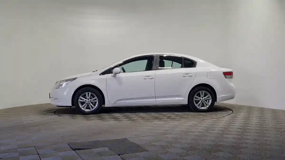 Toyota Avensis 2011 года за 7 250 000 тг. в Алматы