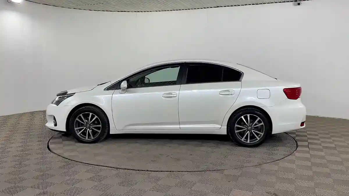 Toyota Avensis 2013 года за 7 350 000 тг. в Шымкент