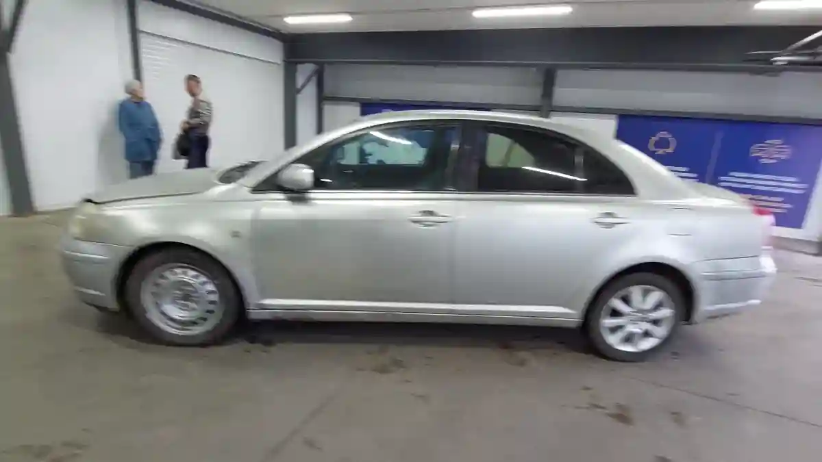 Toyota Avensis 2004 года за 3 200 000 тг. в Астана