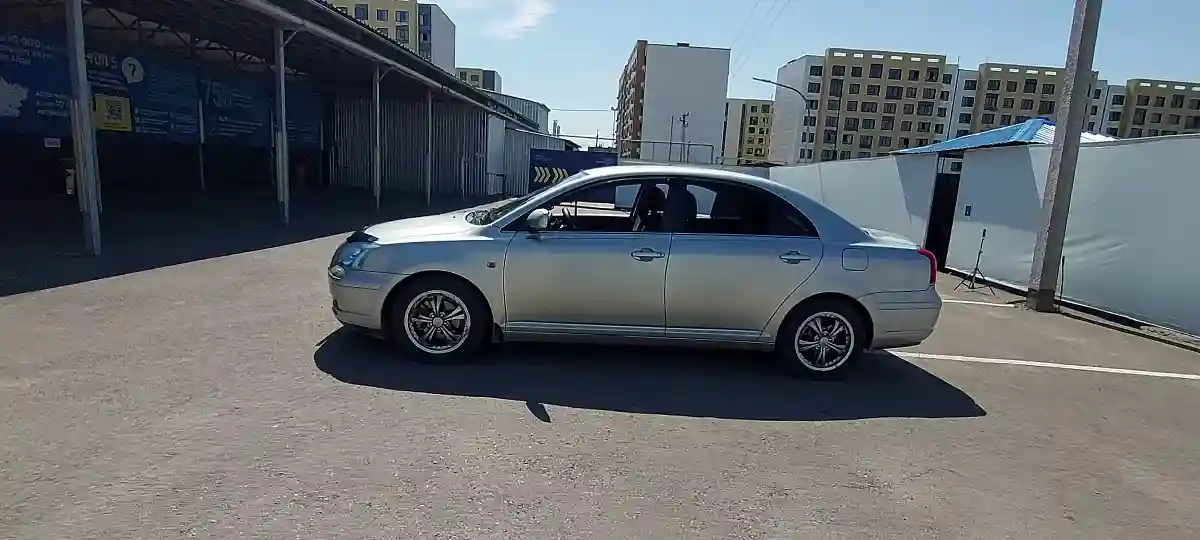 Toyota Avensis 2004 года за 4 500 000 тг. в Алматы