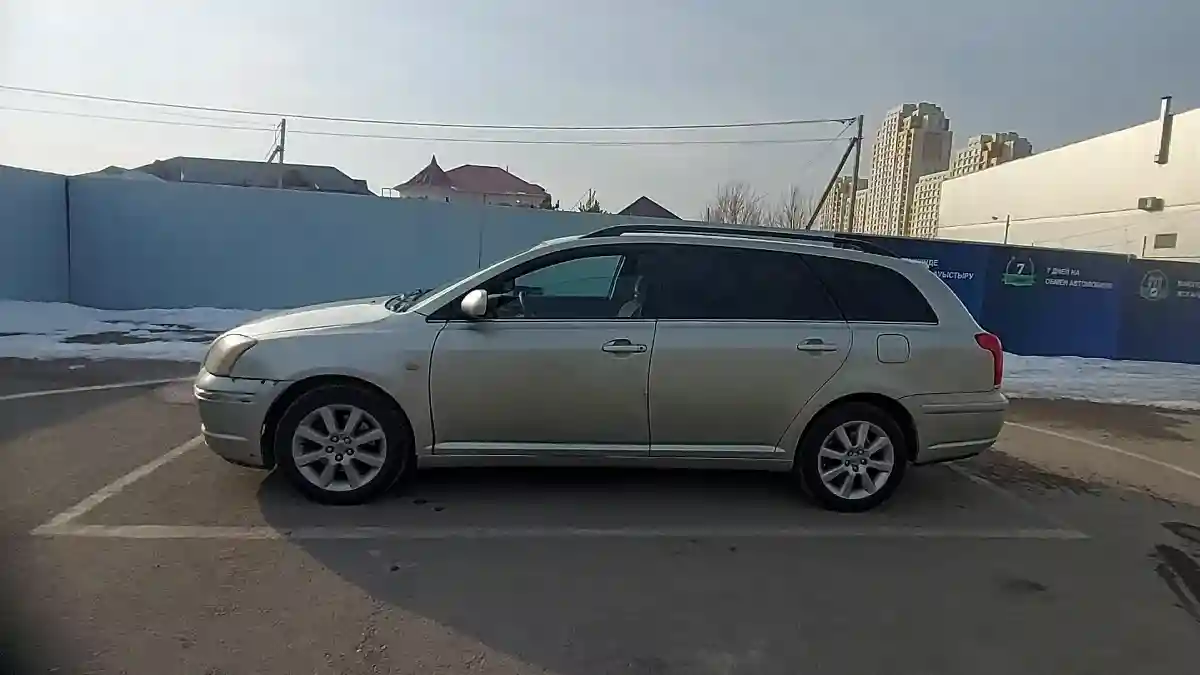 Toyota Avensis 2003 года за 4 000 000 тг. в Шымкент