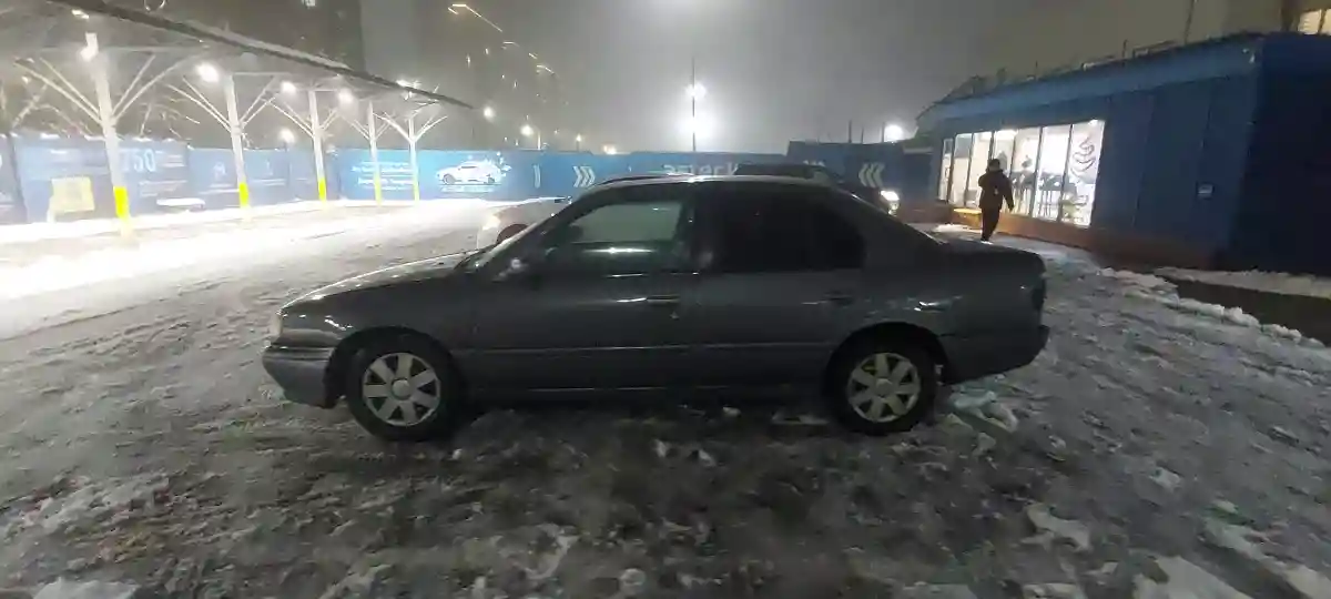 Nissan Primera 1992 года за 300 000 тг. в Алматы