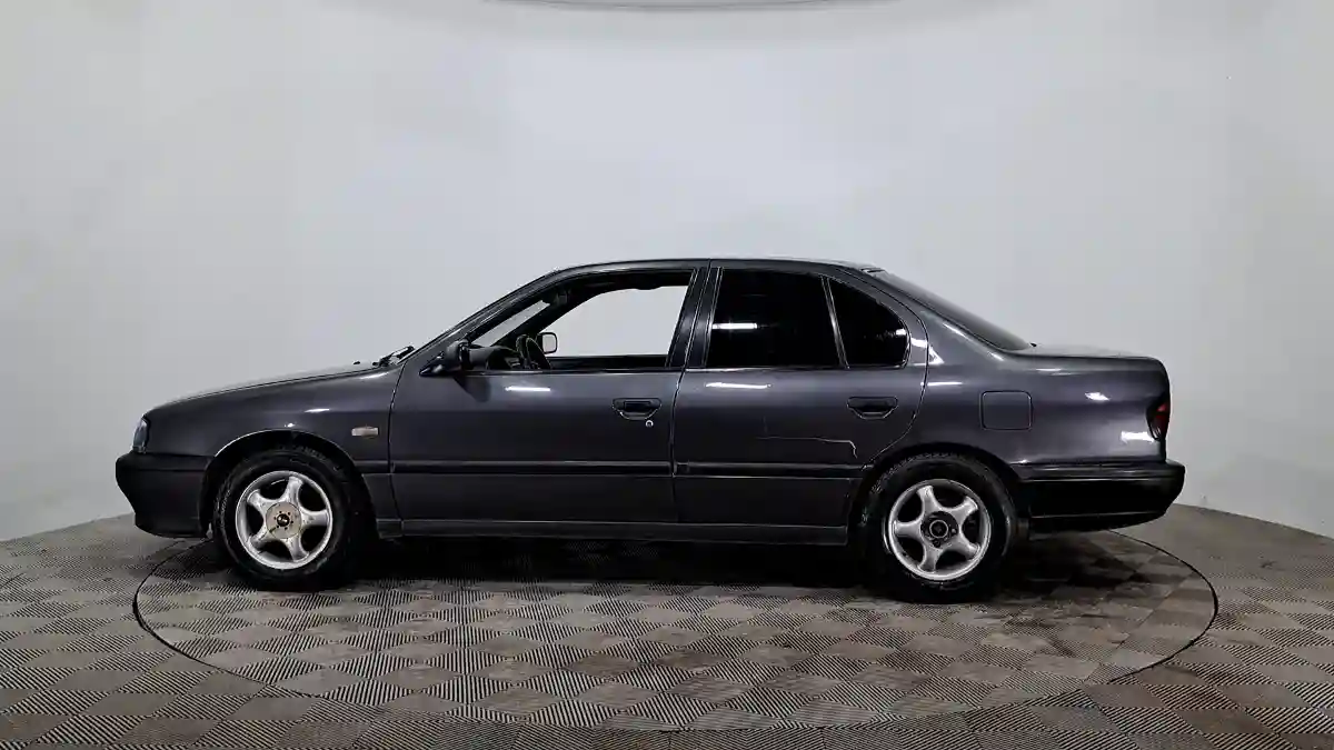 Nissan Primera 1994 года за 750 000 тг. в Астана
