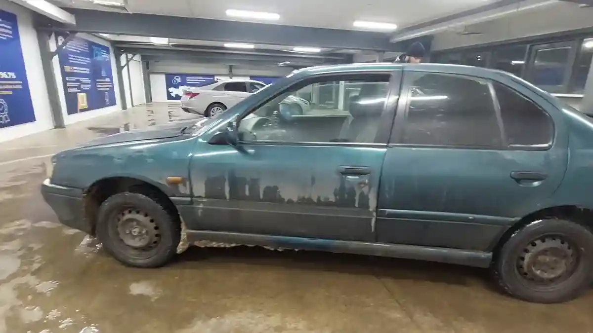 Nissan Primera 1995 года за 500 000 тг. в Астана