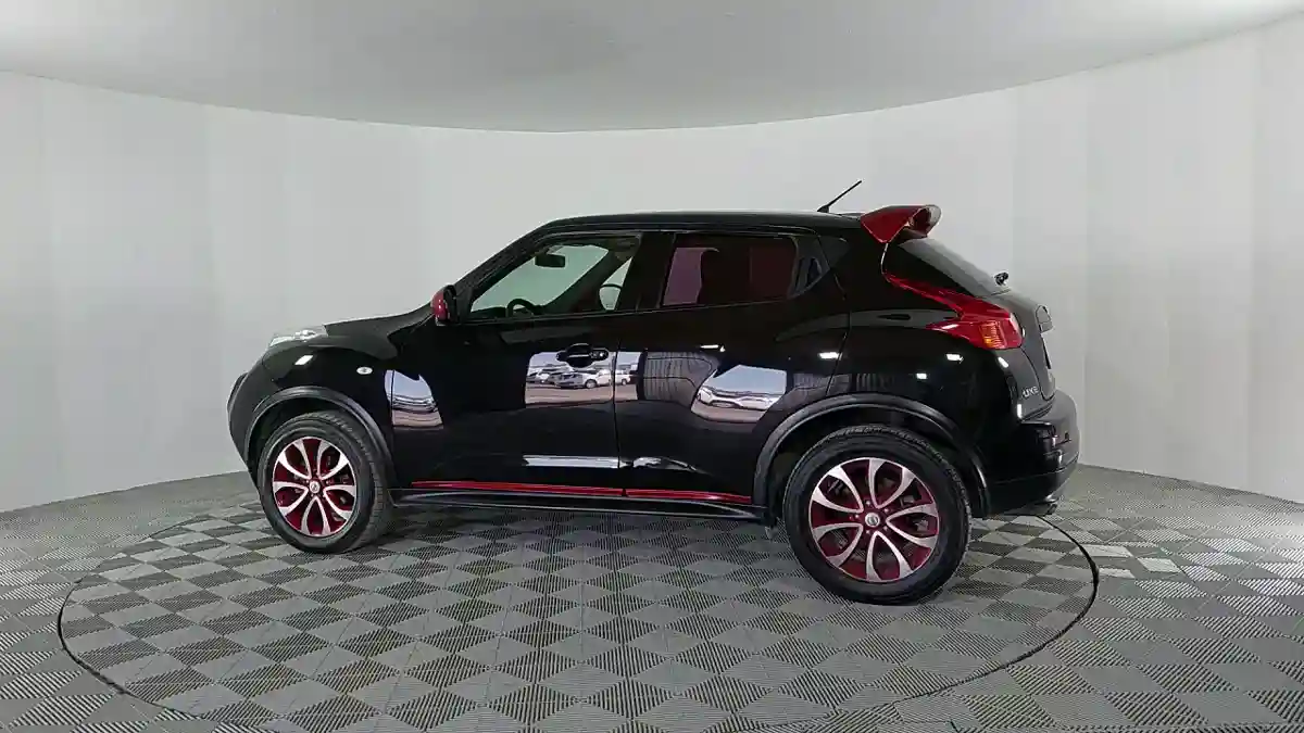 Nissan Juke 2013 года за 5 699 000 тг. в Актау