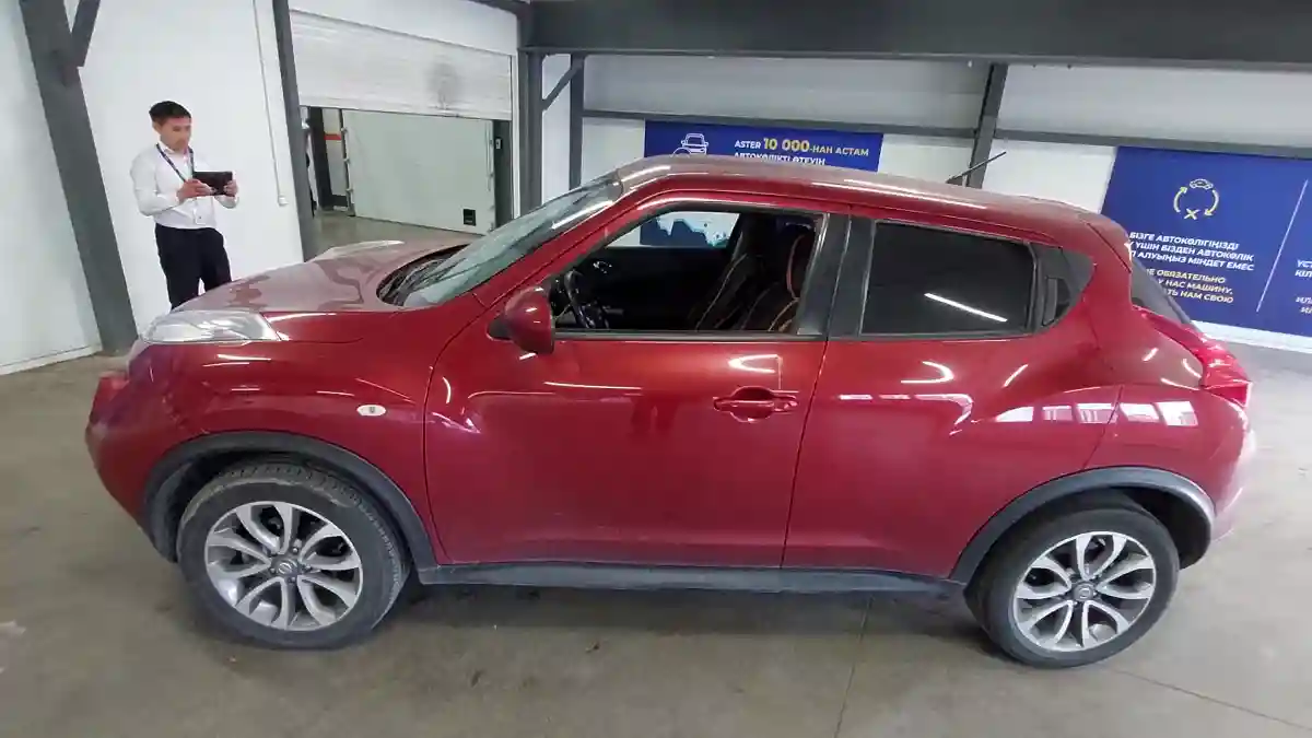 Nissan Juke 2014 года за 6 000 000 тг. в Астана