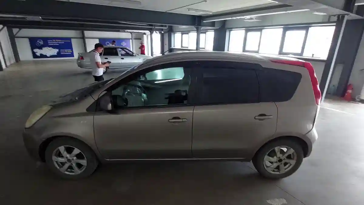 Nissan Note 2007 года за 3 300 000 тг. в Астана