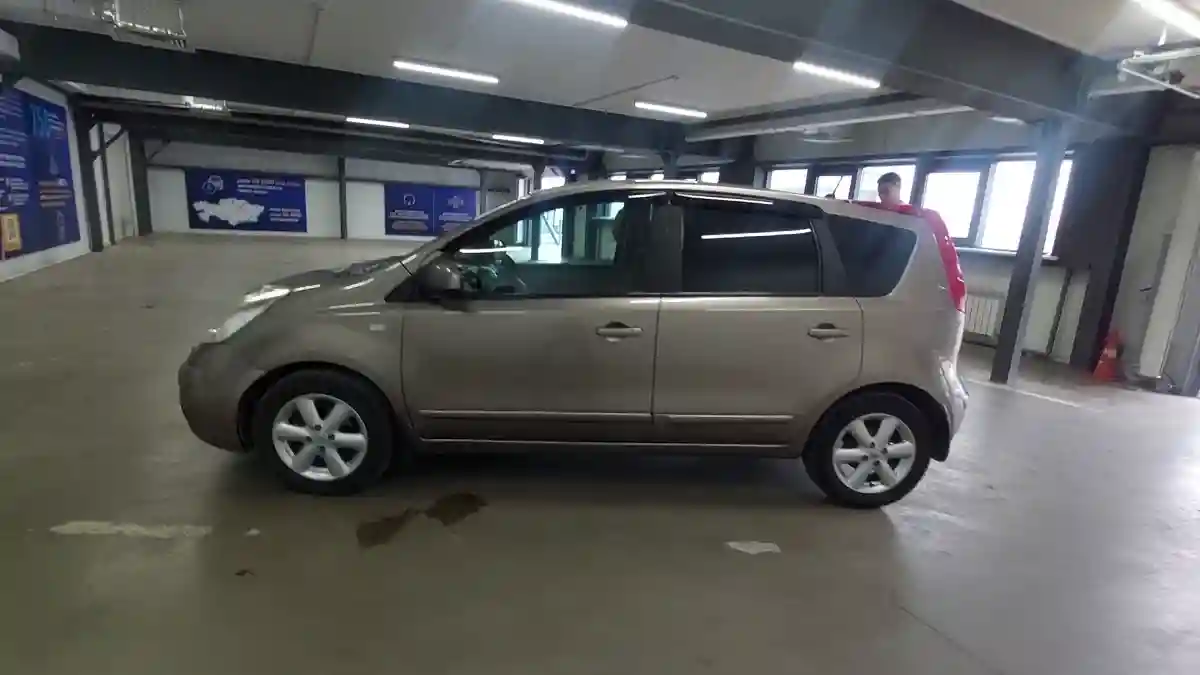 Nissan Note 2007 года за 4 000 000 тг. в Астана