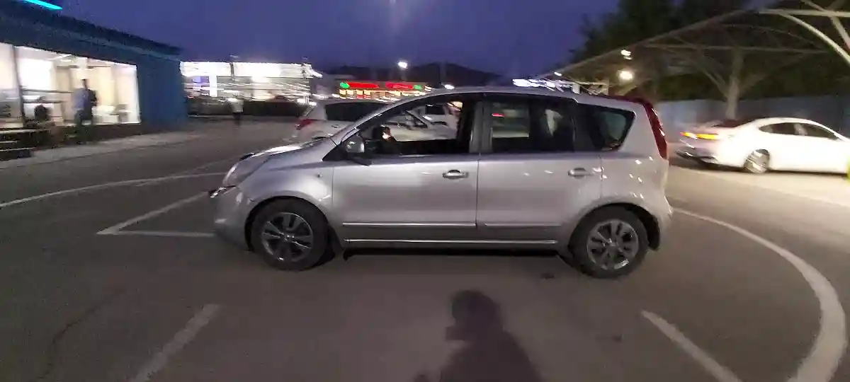 Nissan Note 2010 года за 4 000 000 тг. в Алматы