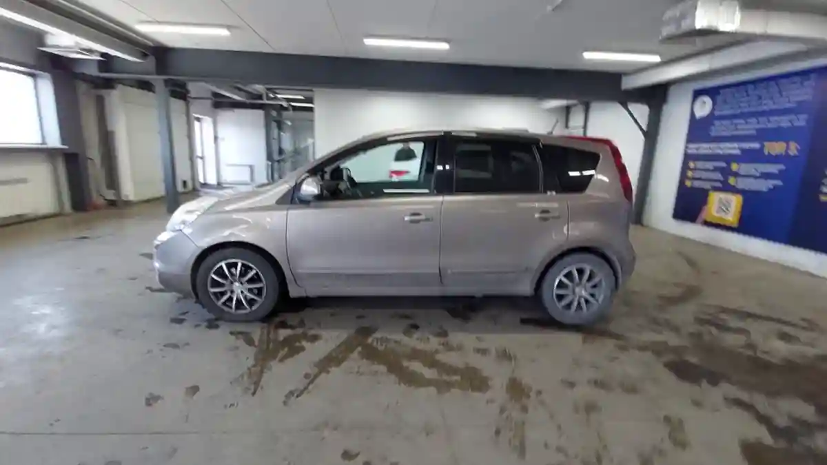 Nissan Note 2012 года за 5 200 000 тг. в Астана