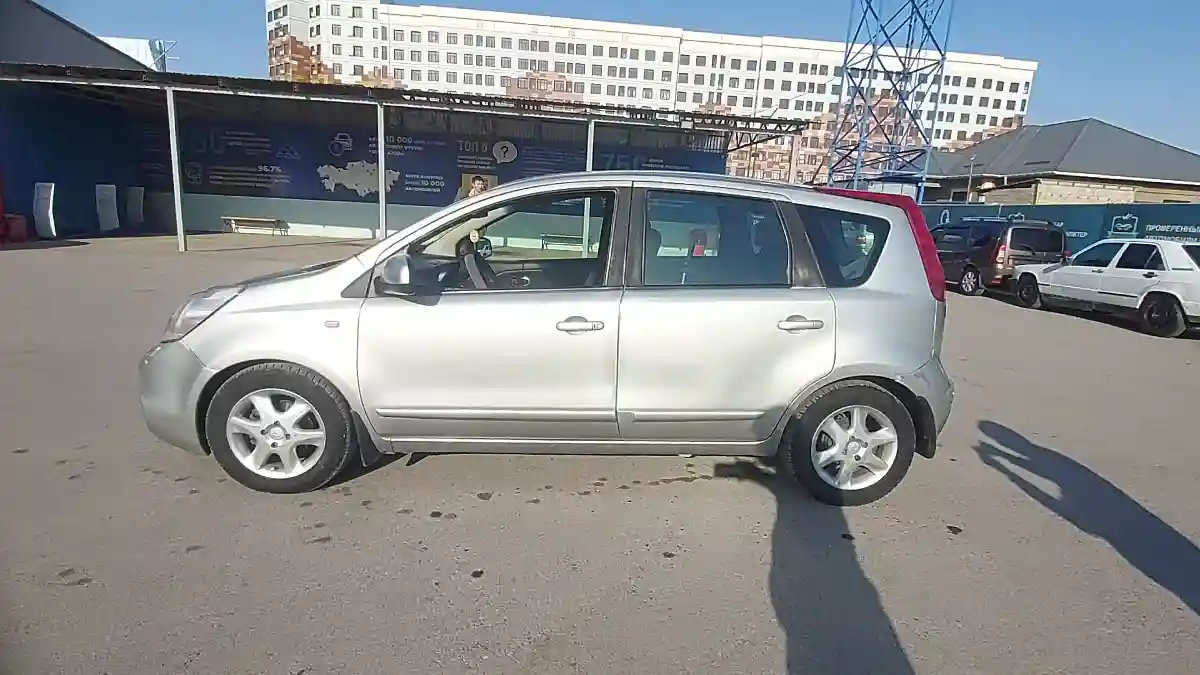 Nissan Note 2012 года за 2 500 000 тг. в Шымкент