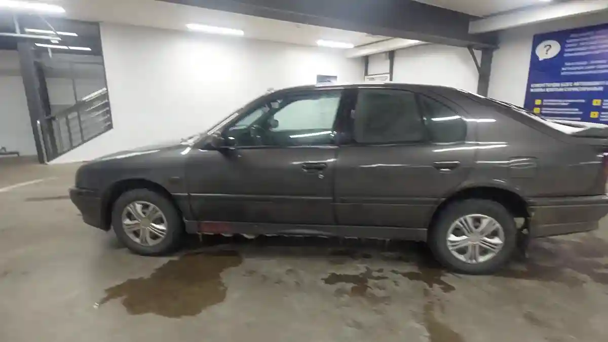 Nissan Primera 1993 года за 1 300 000 тг. в Астана