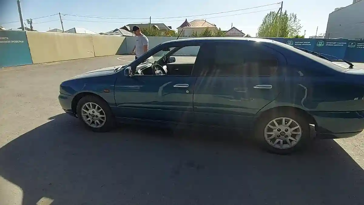 Nissan Primera 2001 года за 300 000 тг. в Шымкент