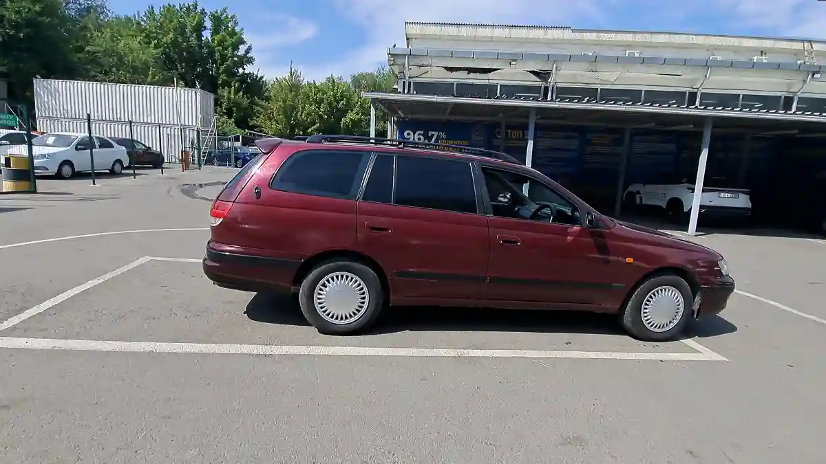 Toyota Caldina 1996 года за 2 000 000 тг. в Алматы