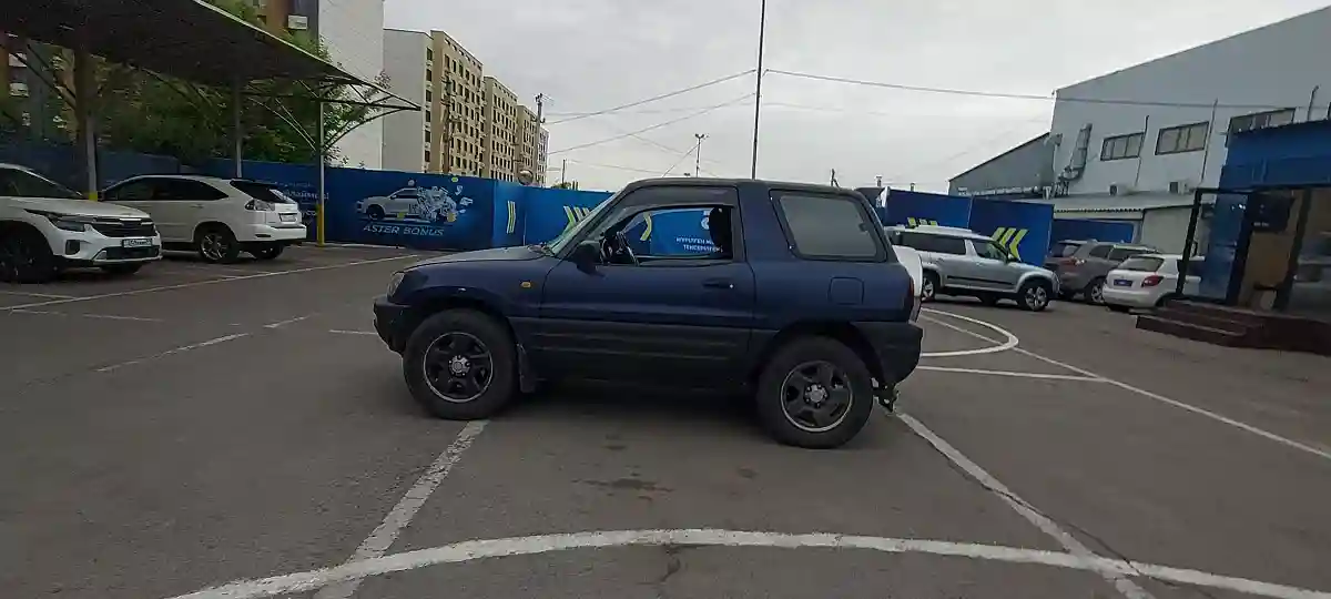 Toyota RAV4 1995 года за 2 500 000 тг. в Алматы