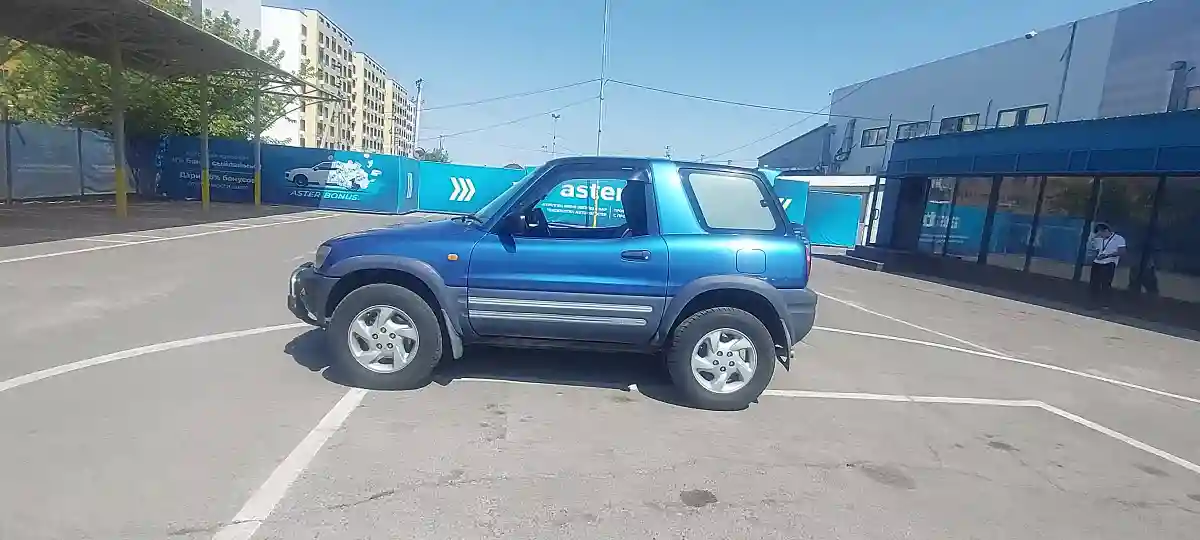 Toyota RAV4 1997 года за 2 500 000 тг. в Алматы