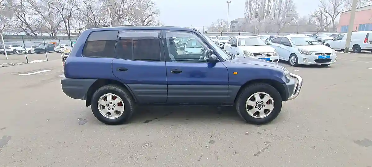 Toyota RAV4 1995 года за 2 350 000 тг. в Алматы
