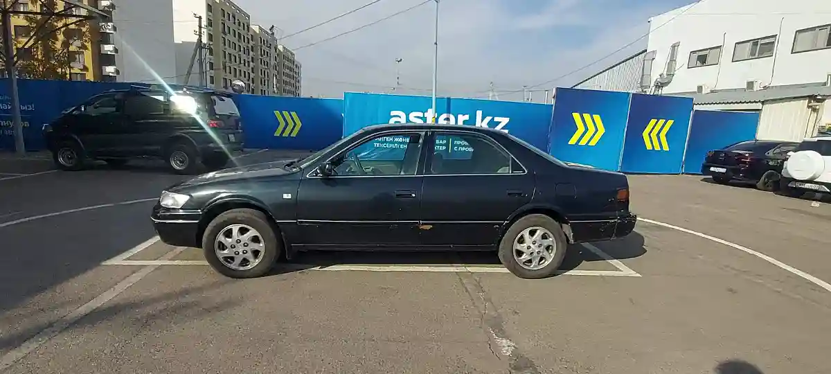 Toyota Camry 1998 года за 2 600 000 тг. в Алматы